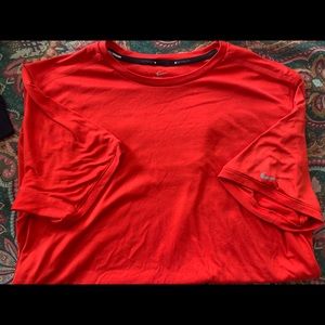 Men’s Nike dri fit shirt
